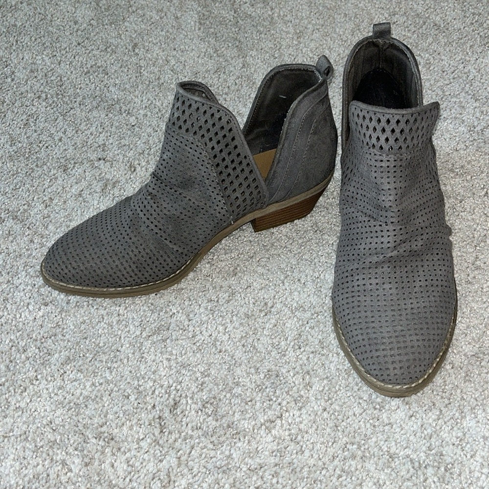 Women’s bootie